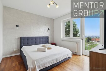 Luxusný rodinný dom s panoramatickým výhľadom na Bratislavu, - 14