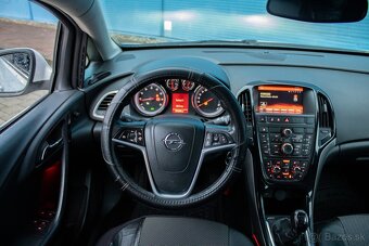 Opel Astra Sport Tourer 1.4 Turbo - 14