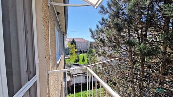 Na predaj trojizbový byt s garážou a balkónom - Staré sídlis - 14