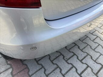 Škoda Fabia 1.616V 77kW 2009 121313km Ambiente AUTOMAT - 14