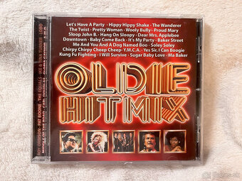 Predám kolekciu CD oldies - 14