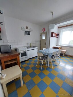 Rodinný dom v Myjave /Kamenné/ s pozemkom 550m2 - 14