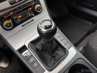 Volkswagen Passat Variant 2.0 TDI Comfortline - 14