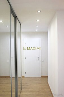 Kompletne zrekonštruovaný 3 izbový byt na Sokolskej ulici v  - 14