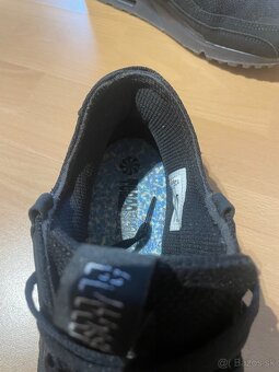 Superdry + 2x Nike Air Max - 14