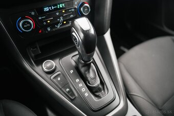 Ford Focus Kombi 2.0 TDCi Powershift - 14