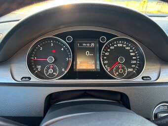 Volkswagen Passat Variant B7 2.0 TDI 103kw - 14