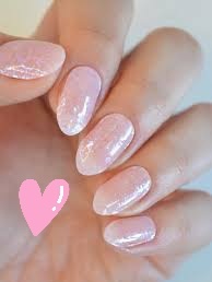 Nechty  14 eur nohy  10eur - 14