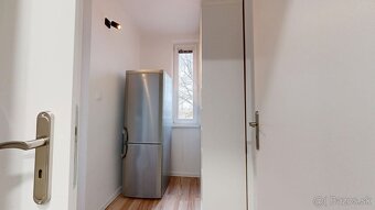 PINK Reality - Prenájom 2-izbového bytu po kompletnej rekonš - 14