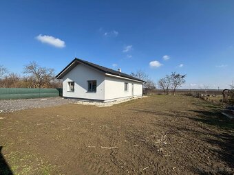 4 izbová novostavba rodinného domu v Trnovci nad Váhom - 14