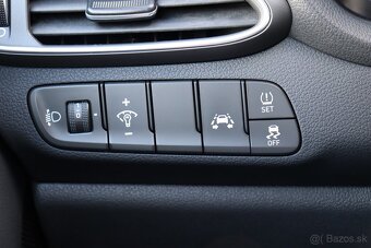Hyundai i30 CW 1.6 CRDi 115 Comfort - 14