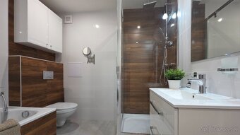 ⌂ Predaj trojizbový byt 68m2/ staré sídlisko Prievidza - 14