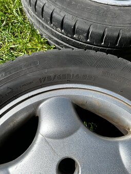 175/65 R14 - 14