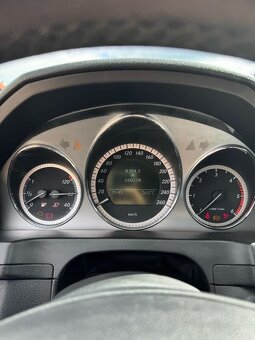 Mercedes-Benz C 250 CDI combi - 14