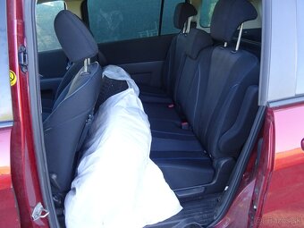 Mazda 5/1,8i/85kW 7míst, 2x sada kol, Dovoz Rakousko - 14