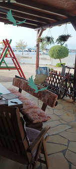 Dom v prvej rade od mora 2x apartmán s výhľadom na more a st - 14