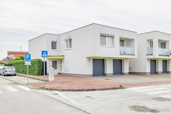 BE.LIVE COMPANY- NA PREDAJ- PRIESTRANNÝ BYT- 74M2- SENEC - 14