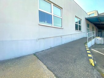 Výrobno-skladové priestory s UP 1114m2 v Rači-BAIII - 14