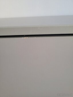 Postielka a komoda Bellamy Lotta sivá - 14