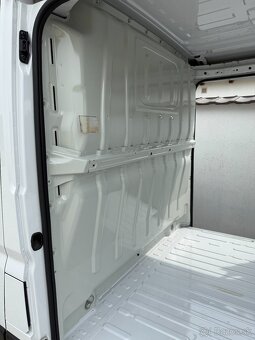 Fiat Ducato 2.3Jtd 103Kw//EXKLUZIVNÍ STAV//2XŠOUPAČKY,KAMERA - 14