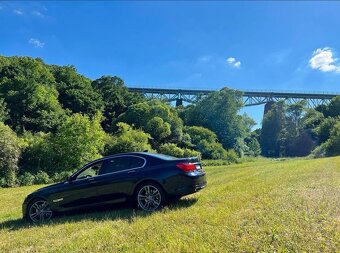 BMW 740d xdrive - 14