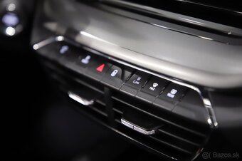 Škoda Octavia 4 Combi 2.0 TDI 110kW DSG automat - 14