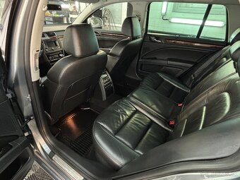 Škoda Superb Combi 1.6 TDI CR DPF Elegance - 14
