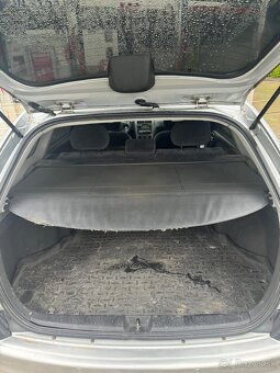 Toyota Avensis 2.0 D-4 - 14