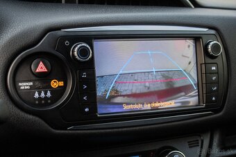 Toyota Yaris 1.5 Hybrid Style e-CTV 54kW - 14