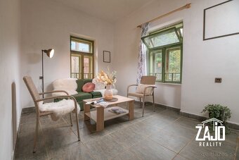 Víkendový rodinný dom obklopený prírodou - Petrova Lehota - 14