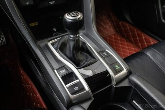 Honda Civic 1.5 DOHC VTEC Turbo Executive, 134kW (2017) - 14
