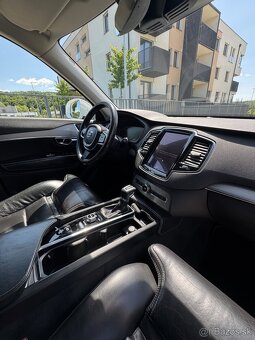 Volvo XC90 2.0 235 kW •Benzín• Automat - 14
