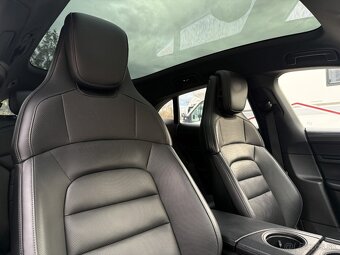 Porsche Taycan Cross Turismo 4 S Pano, Bose, Head-Up,Ambient - 14