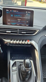 Peugeot 3008 1.2 PureTech Allure - 14