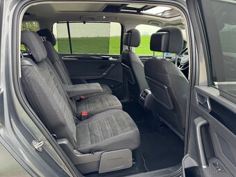 Volkswagen Touran model 2019 7 miestny - 14