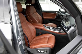 BMW X7 xDrive40d / odpočet DPH - 14