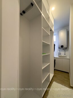 Na predaj luxusný, novozrekonštruovaný, moderne zariadený ve - 14