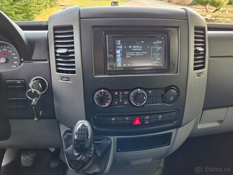 Predám dodávku Volkswagen Crafter ako NOVÝ - 14