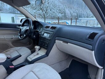 Škoda Octavia 2 1.9 TDI DSG Elegance - 14