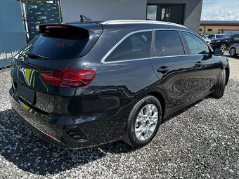 KIA Ceed SW automat - 14