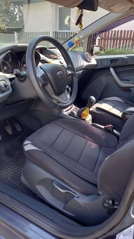 Ford Fiesta - 14