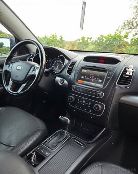 Kia Sorento 2.2 CRDi 145KW/197 koní R.V.10/2012 - 14