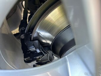 Škoda kodiaq 4x4 DSG AUTOMAT TOP STAV - 14