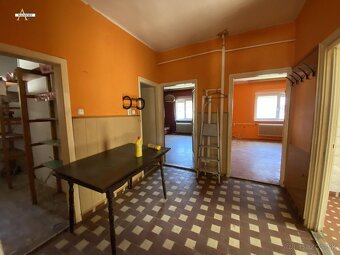 Na predaj rodinný dom na pozemku 592 m2 za 86 000 eur. - 14