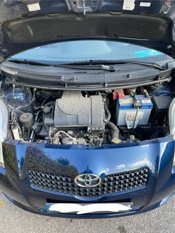 Toyota Yaris - 14