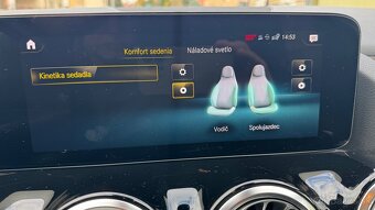 Mercedes GLA 200d 4MATIC Dph Záruka Veľká výbava - 14