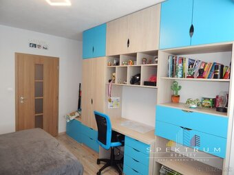 SPEKTRUM REALITY- Na Predaj 3-izbový veľkometrážny byt, 75.2 - 14