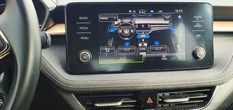 Škoda Fábia 4  1.0 TSI  Style  81KW  10 500km /  m.r.2023  / - 14