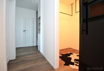 3 izbový byt v URSUSE s parkovacím státím, zariadený - 14