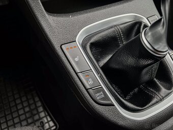 Možný odpočet DPH - Hyundai i30 CW Kombi 1.5 T-GDi - 14